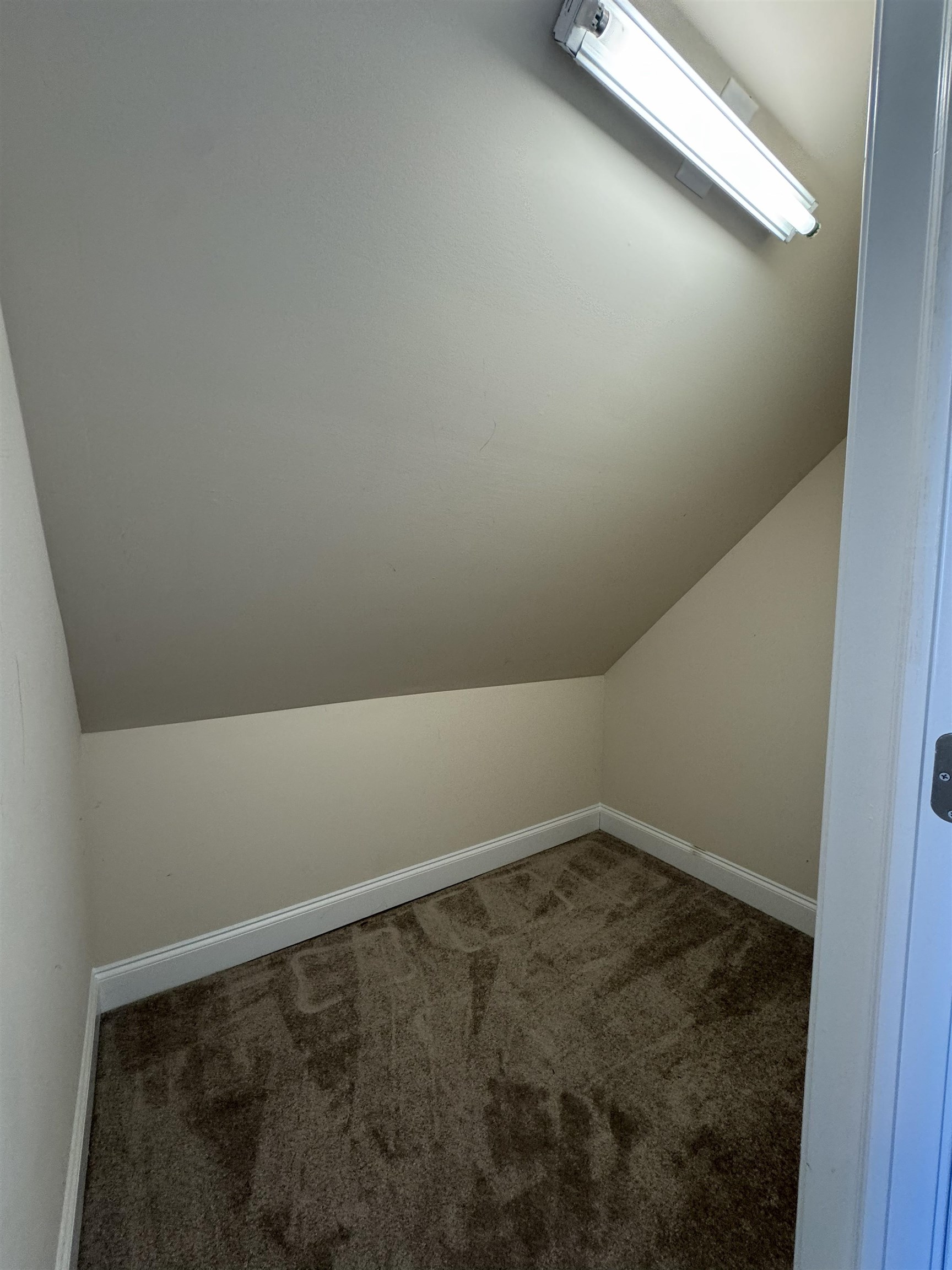 32 RIVERHEAD DR, STAUNTON, Virginia 24401, 3 Bedrooms Bedrooms, ,2 BathroomsBathrooms,Residential,32 RIVERHEAD DR,673156 MLS # 673156 32 RIVERHEAD DR, STAUNTON, Virginia 24401, 3 Bedrooms Bedrooms, ,2 BathroomsBathrooms,Residential,32 RIVERHEAD DR,673156 MLS # 673156