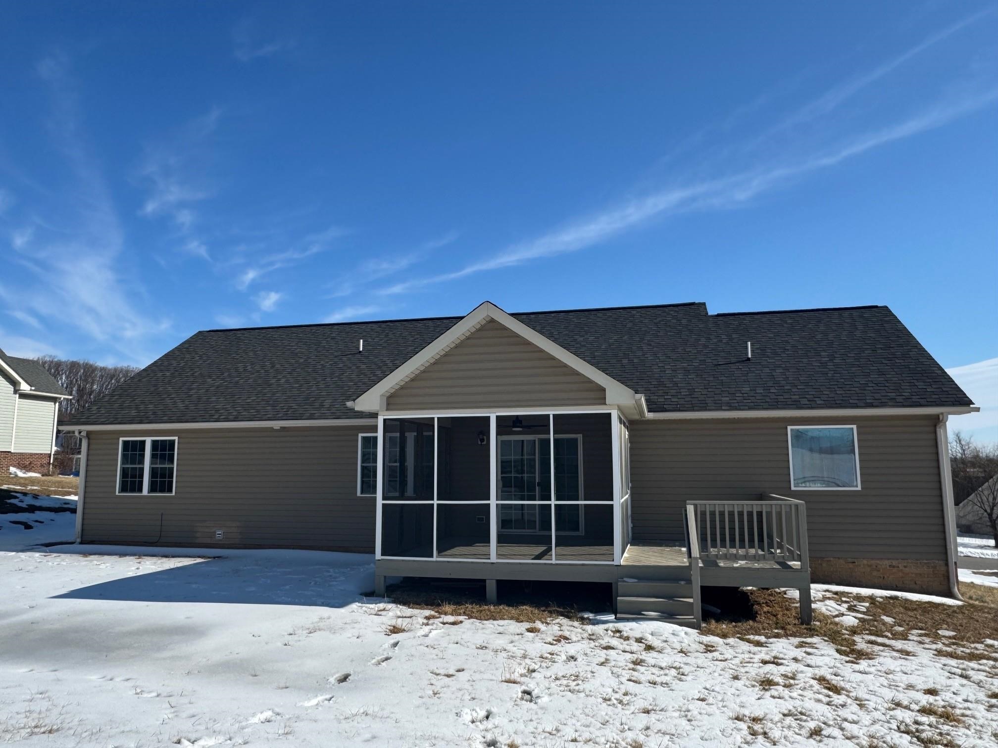 32 RIVERHEAD DR, STAUNTON, Virginia 24401, 3 Bedrooms Bedrooms, ,2 BathroomsBathrooms,Residential,32 RIVERHEAD DR,673156 MLS # 673156 32 RIVERHEAD DR, STAUNTON, Virginia 24401, 3 Bedrooms Bedrooms, ,2 BathroomsBathrooms,Residential,32 RIVERHEAD DR,673156 MLS # 673156