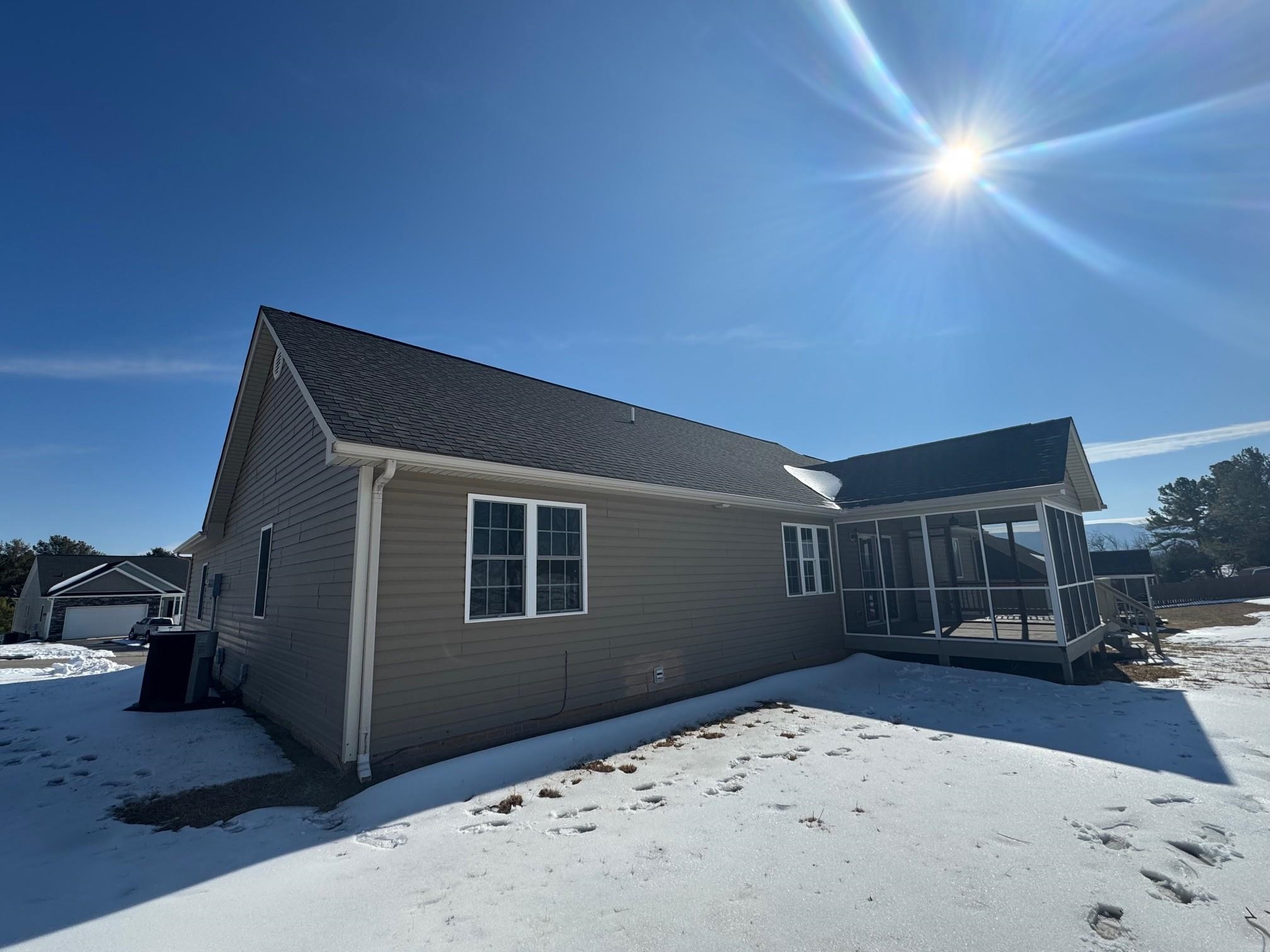 32 RIVERHEAD DR, STAUNTON, Virginia 24401, 3 Bedrooms Bedrooms, ,2 BathroomsBathrooms,Residential,32 RIVERHEAD DR,673156 MLS # 673156 32 RIVERHEAD DR, STAUNTON, Virginia 24401, 3 Bedrooms Bedrooms, ,2 BathroomsBathrooms,Residential,32 RIVERHEAD DR,673156 MLS # 673156