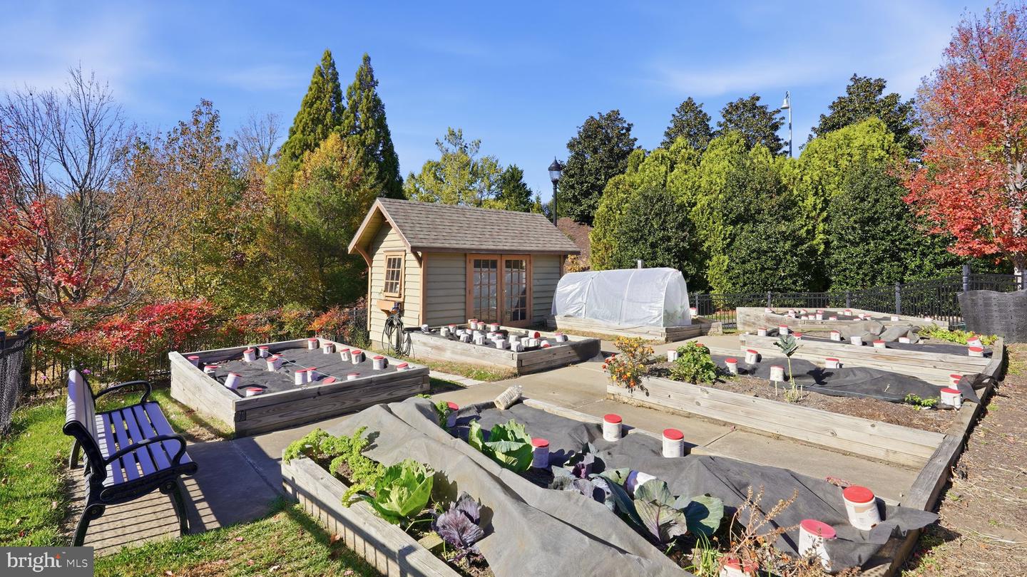 7 NAUSET WAY, FREDERICKSBURG, Virginia 22406, 3 Bedrooms Bedrooms, ,3 BathroomsBathrooms,Residential,For sale,7 NAUSET WAY,VAST2043882 MLS # VAST2043882