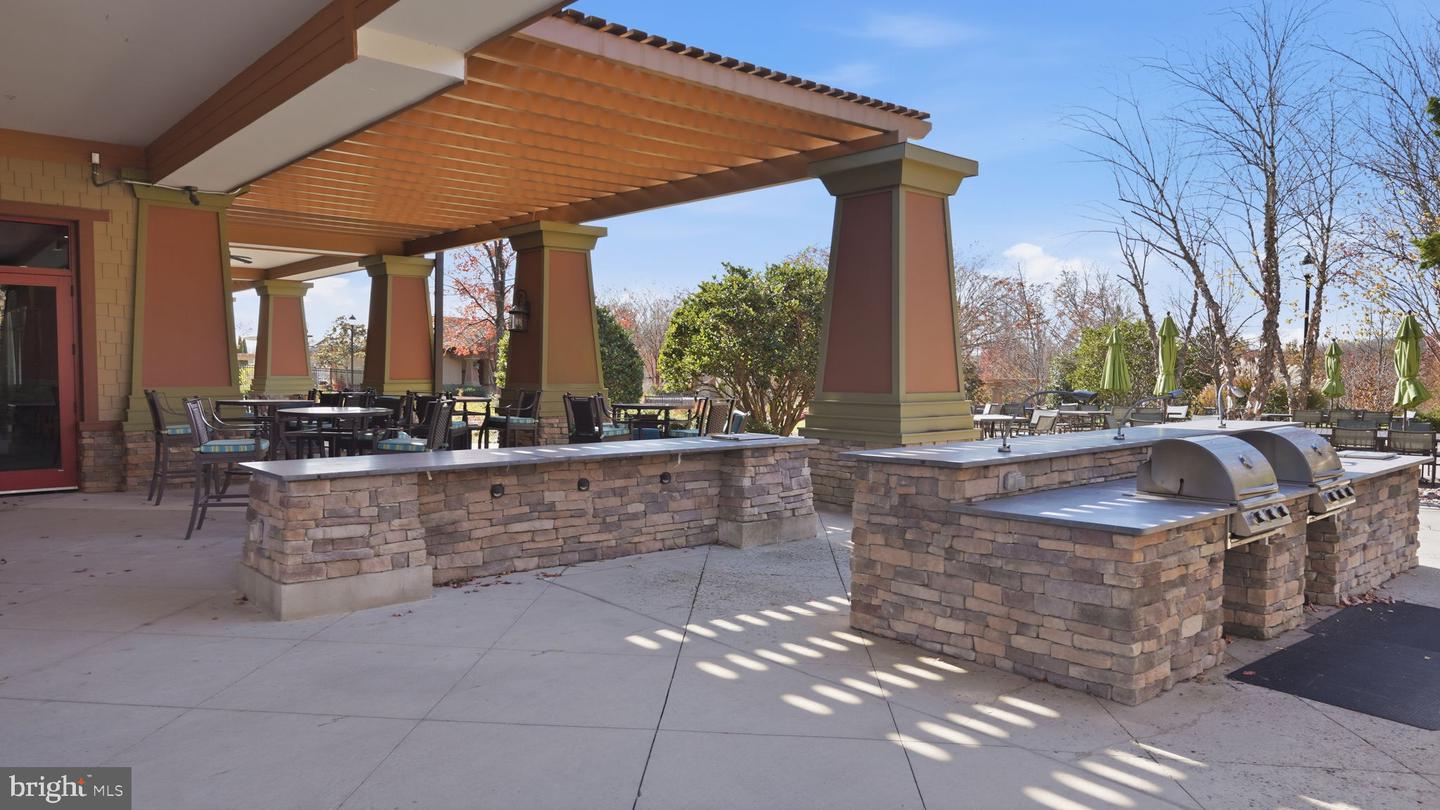 7 NAUSET WAY, FREDERICKSBURG, Virginia 22406, 3 Bedrooms Bedrooms, ,3 BathroomsBathrooms,Residential,For sale,7 NAUSET WAY,VAST2043882 MLS # VAST2043882