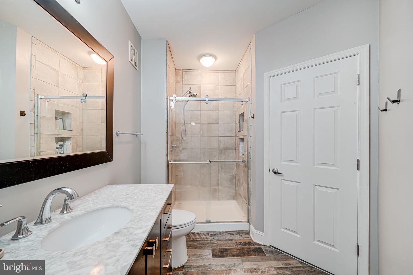 801 S GREENBRIER ST #113, ARLINGTON, Virginia 22204, 2 Bedrooms Bedrooms, 4 Rooms Rooms,2 BathroomsBathrooms,Residential,For sale,801 S GREENBRIER ST #113,VAAR2066042 MLS # VAAR2066042
