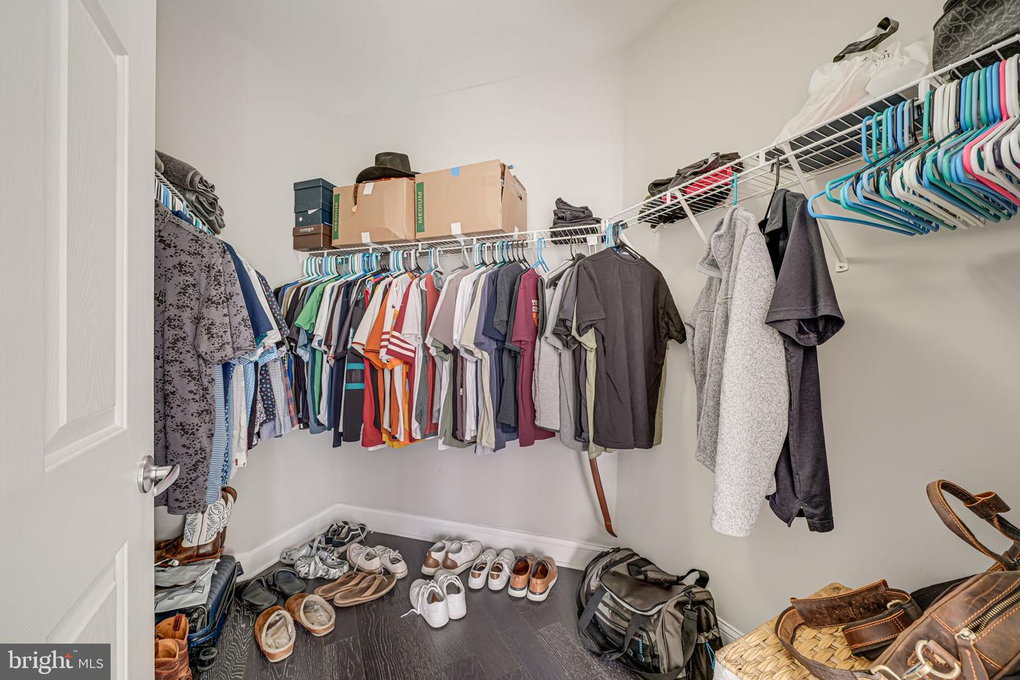 801 S GREENBRIER ST #113, ARLINGTON, Virginia 22204, 2 Bedrooms Bedrooms, 4 Rooms Rooms,2 BathroomsBathrooms,Residential,For sale,801 S GREENBRIER ST #113,VAAR2066042 MLS # VAAR2066042