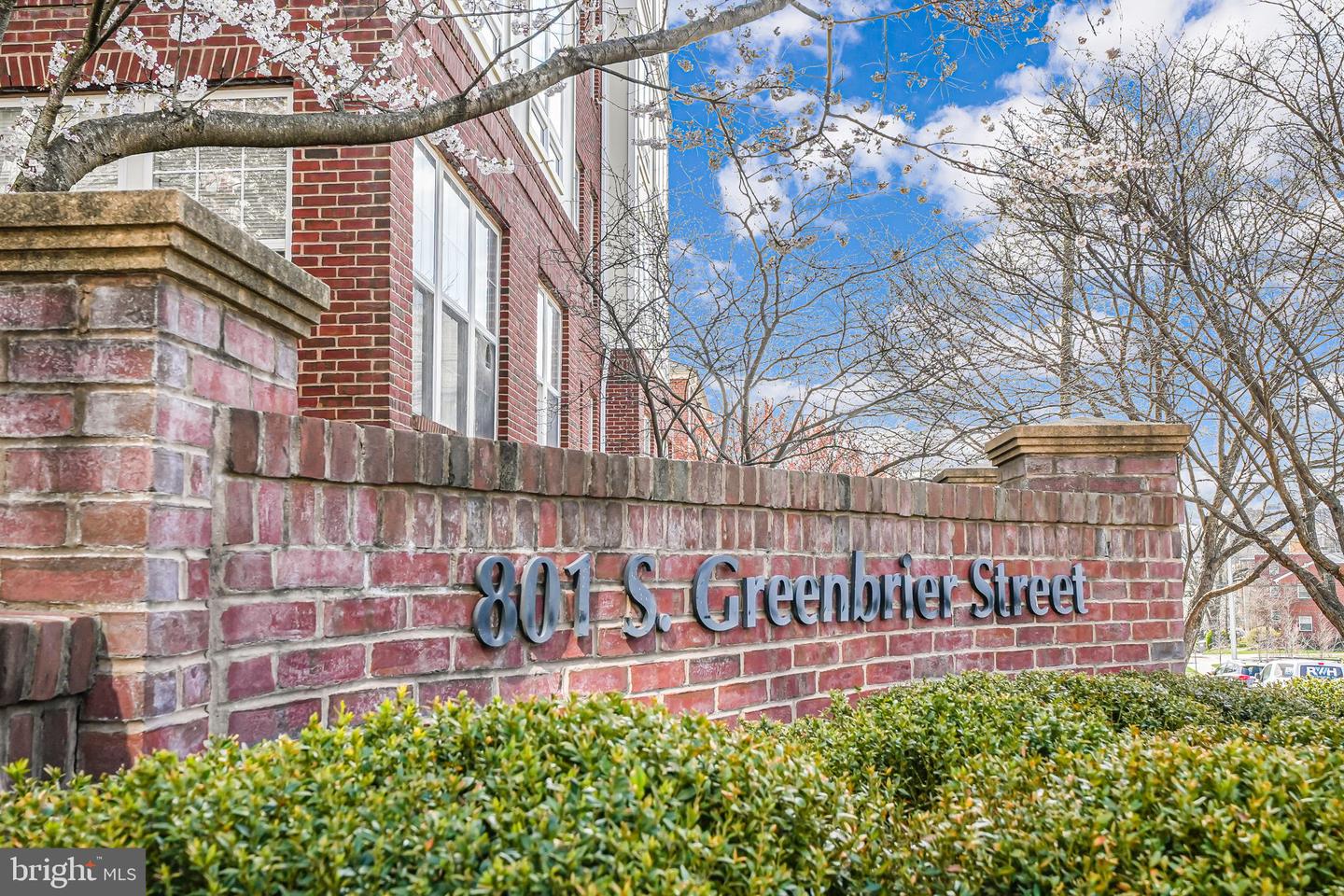 801 S GREENBRIER ST #113, ARLINGTON, Virginia 22204, 2 Bedrooms Bedrooms, 4 Rooms Rooms,2 BathroomsBathrooms,Residential,For sale,801 S GREENBRIER ST #113,VAAR2066042 MLS # VAAR2066042