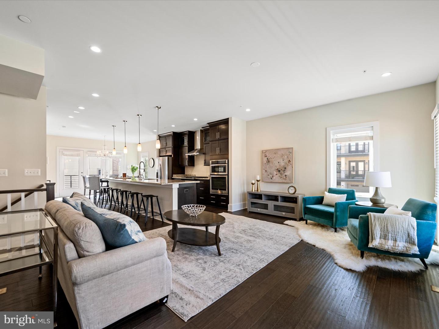 20092 OLD LINE TER, ASHBURN, Virginia 20147, 3 Bedrooms Bedrooms, ,2 BathroomsBathrooms,Residential,For sale,20092 OLD LINE TER,VALO2111600 MLS # VALO2111600