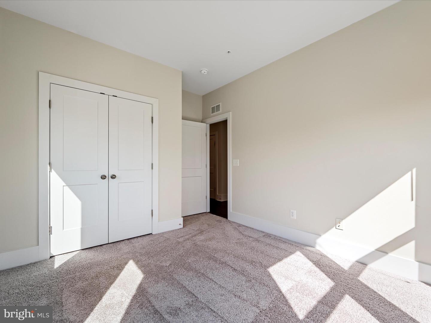 20092 OLD LINE TER, ASHBURN, Virginia 20147, 3 Bedrooms Bedrooms, ,2 BathroomsBathrooms,Residential,For sale,20092 OLD LINE TER,VALO2111600 MLS # VALO2111600