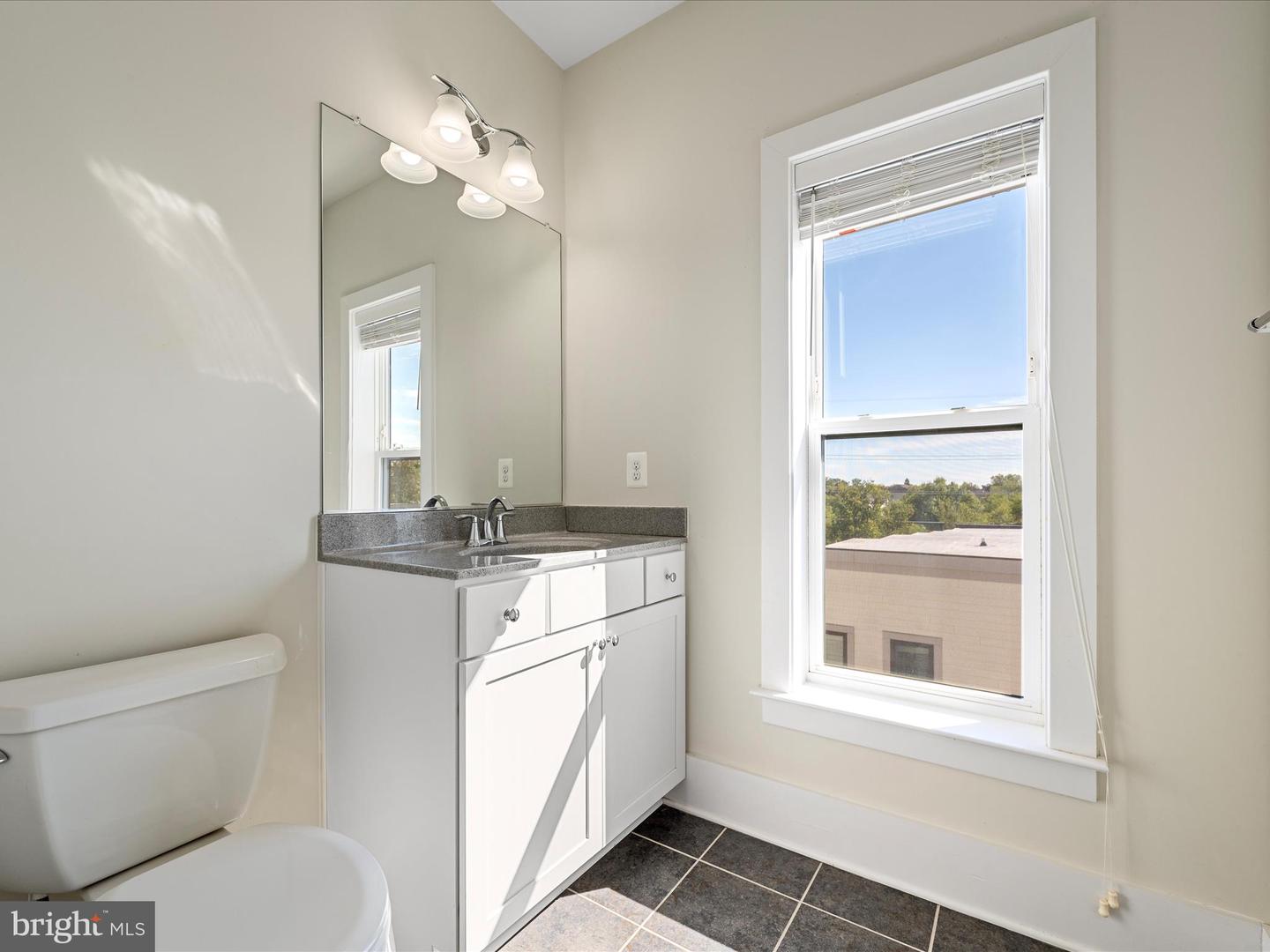 20092 OLD LINE TER, ASHBURN, Virginia 20147, 3 Bedrooms Bedrooms, ,2 BathroomsBathrooms,Residential,For sale,20092 OLD LINE TER,VALO2111600 MLS # VALO2111600