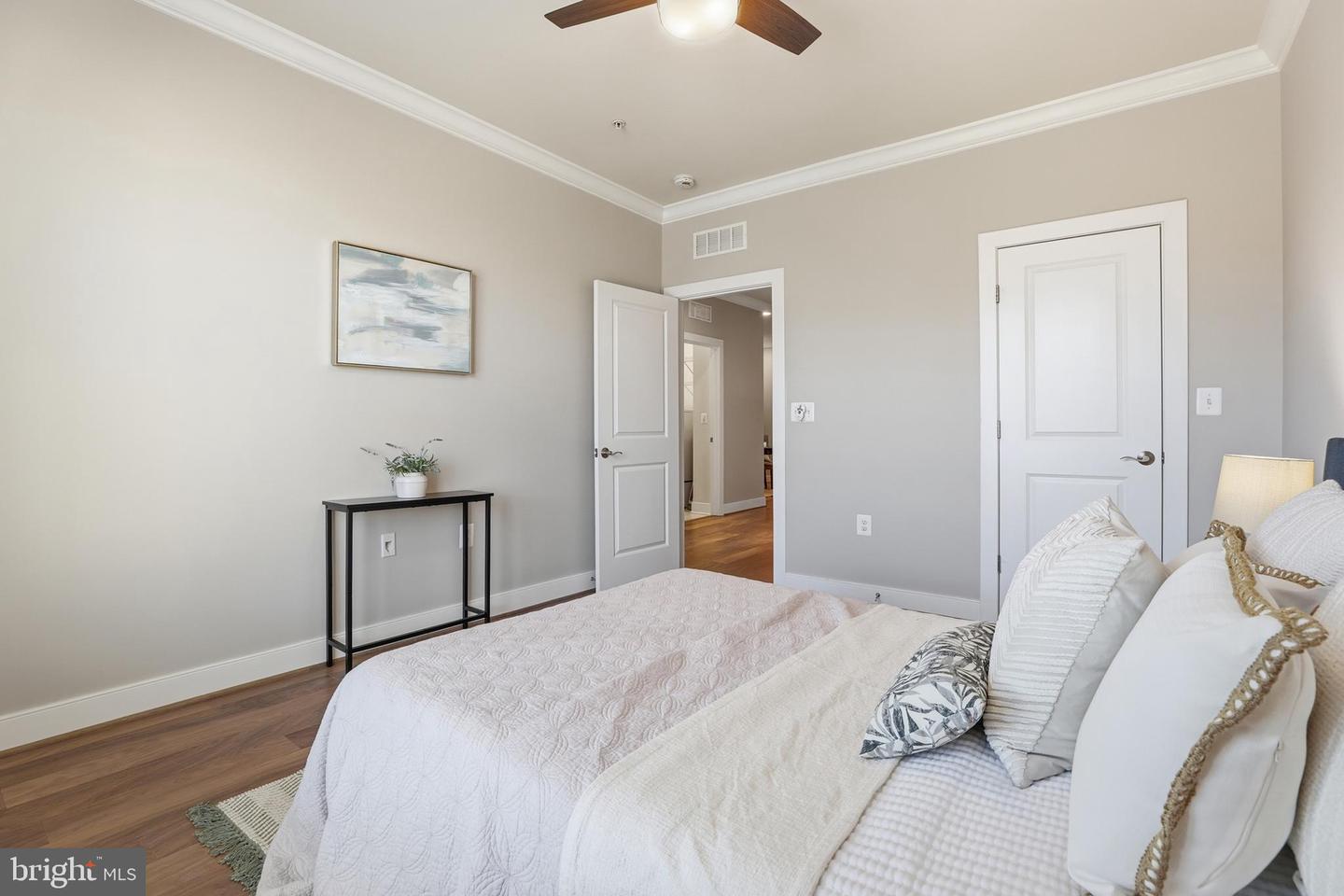 2307 RICHMOND HWY #102, ALEXANDRIA, Virginia 22301, 3 Bedrooms Bedrooms, ,2 BathroomsBathrooms,Residential,For sale,2307 RICHMOND HWY #102,VAAX2052034 MLS # VAAX2052034