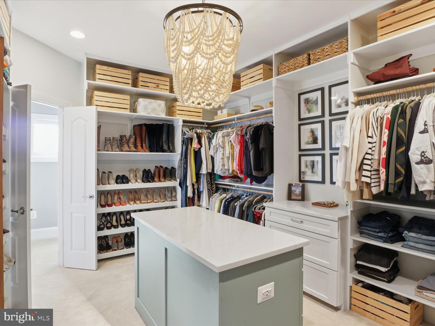 3709 TAFT AVE, ALEXANDRIA, Virginia 22304, 6 Bedrooms Bedrooms, ,5 BathroomsBathrooms,Residential,For sale,3709 TAFT AVE,VAAX2052154 MLS # VAAX2052154