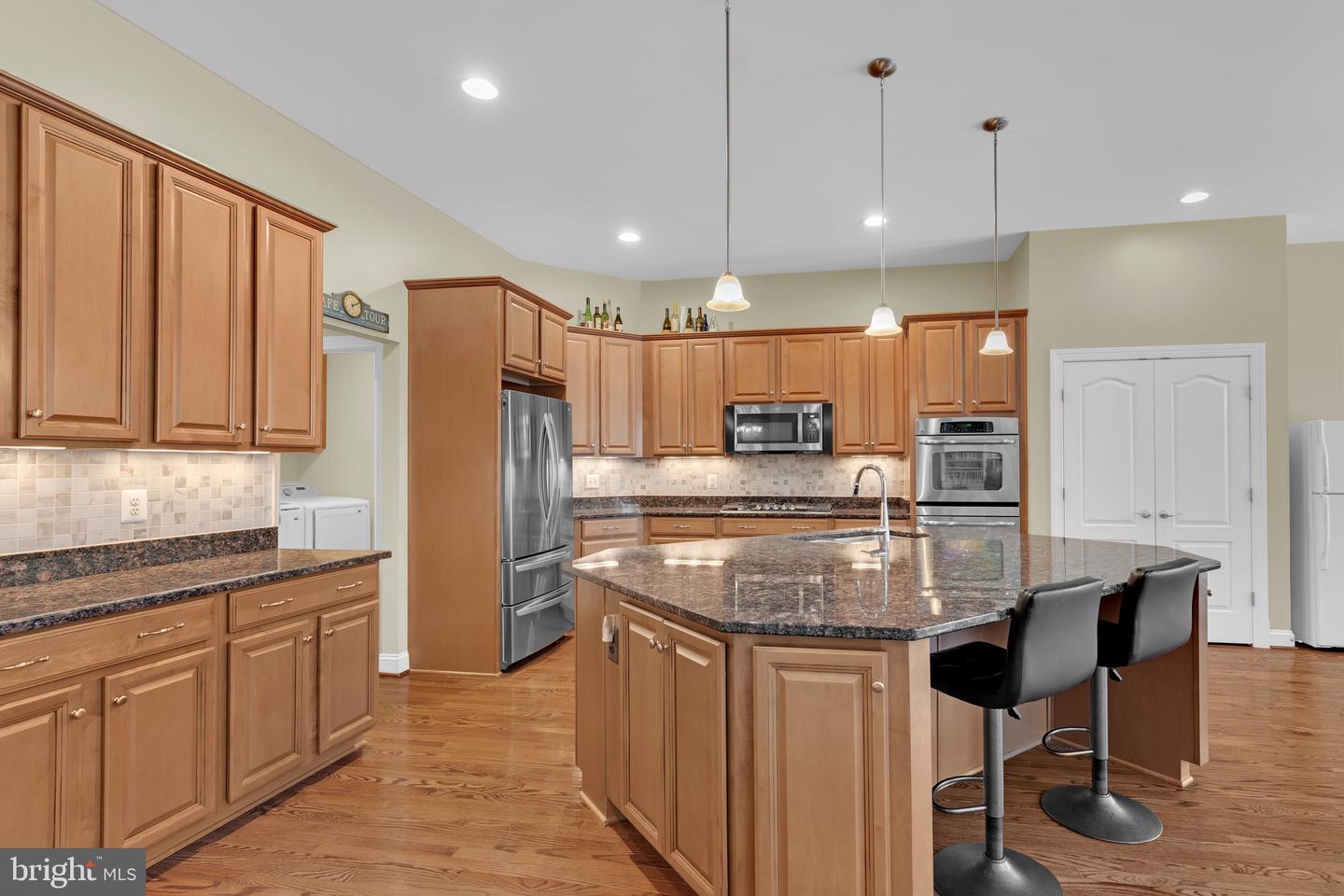 3883 BILLBERRY DR, FAIRFAX, Virginia 22033, 4 Bedrooms Bedrooms, ,4 BathroomsBathrooms,Residential,For sale,3883 BILLBERRY DR,VAFX2282278 MLS # VAFX2282278