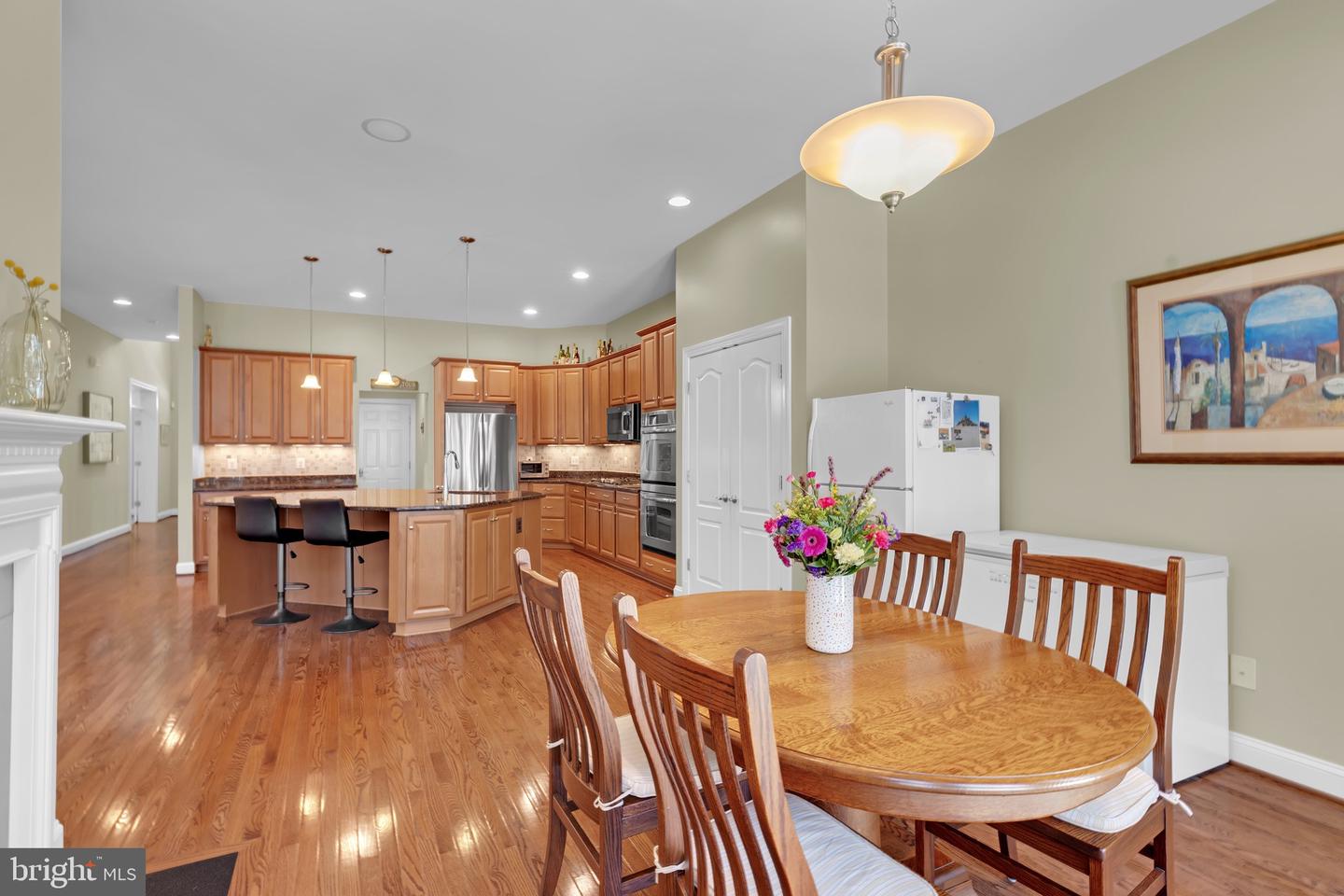 3883 BILLBERRY DR, FAIRFAX, Virginia 22033, 4 Bedrooms Bedrooms, ,4 BathroomsBathrooms,Residential,For sale,3883 BILLBERRY DR,VAFX2282278 MLS # VAFX2282278