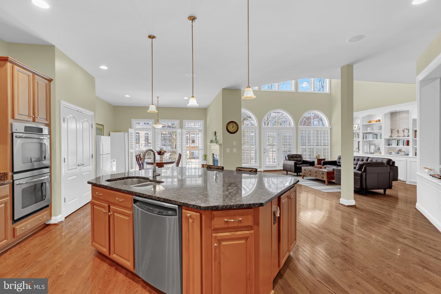 3883 BILLBERRY DR, FAIRFAX, Virginia 22033, 4 Bedrooms Bedrooms, ,4 BathroomsBathrooms,Residential,For sale,3883 BILLBERRY DR,VAFX2282278 MLS # VAFX2282278