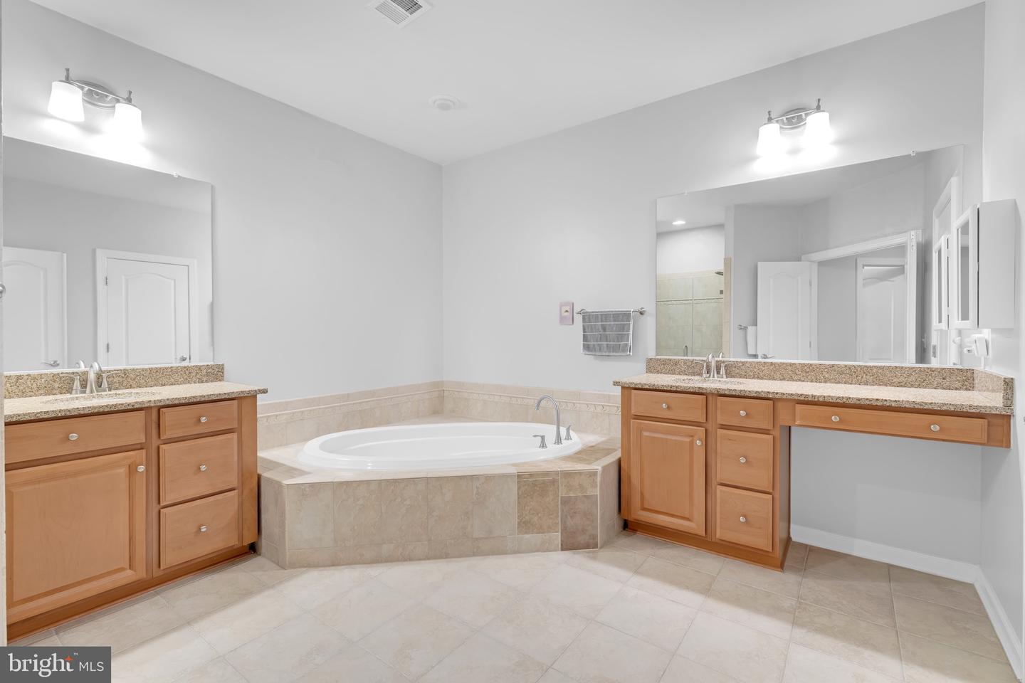 3883 BILLBERRY DR, FAIRFAX, Virginia 22033, 4 Bedrooms Bedrooms, ,4 BathroomsBathrooms,Residential,For sale,3883 BILLBERRY DR,VAFX2282278 MLS # VAFX2282278