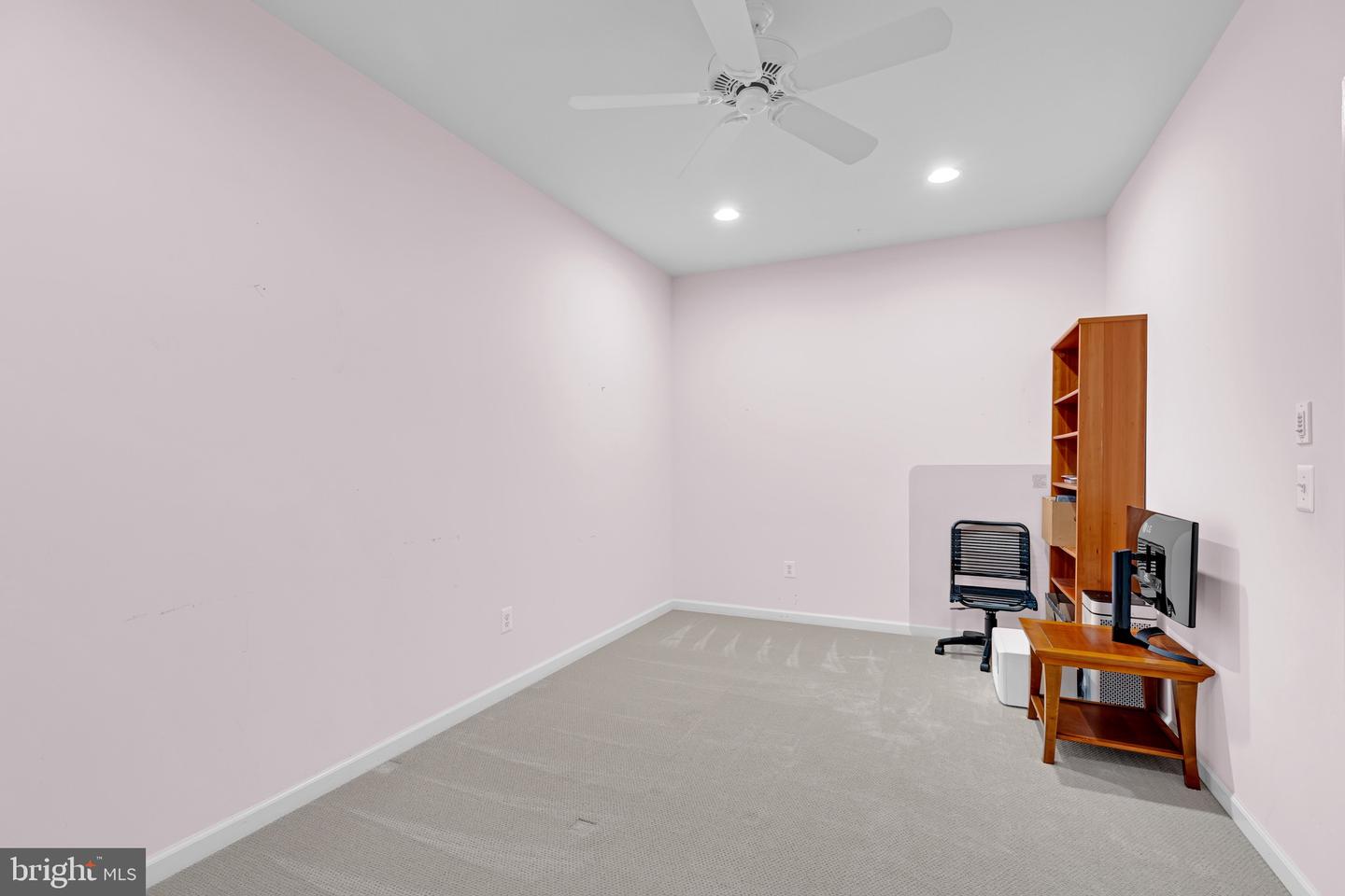 3883 BILLBERRY DR, FAIRFAX, Virginia 22033, 4 Bedrooms Bedrooms, ,4 BathroomsBathrooms,Residential,For sale,3883 BILLBERRY DR,VAFX2282278 MLS # VAFX2282278