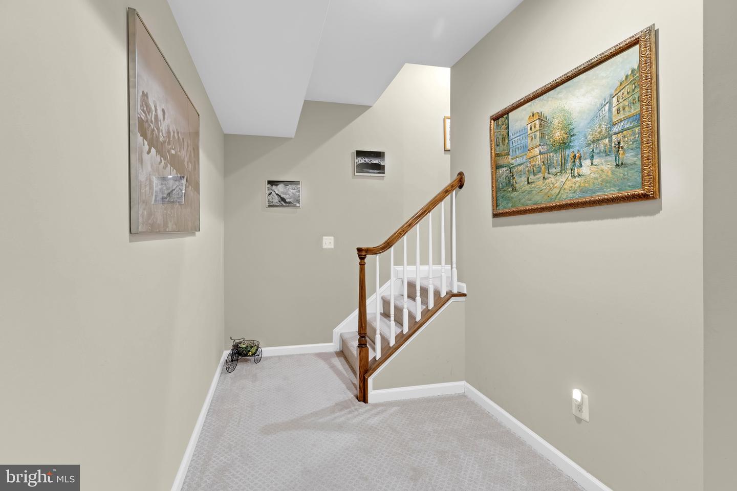 3883 BILLBERRY DR, FAIRFAX, Virginia 22033, 4 Bedrooms Bedrooms, ,4 BathroomsBathrooms,Residential,For sale,3883 BILLBERRY DR,VAFX2282278 MLS # VAFX2282278