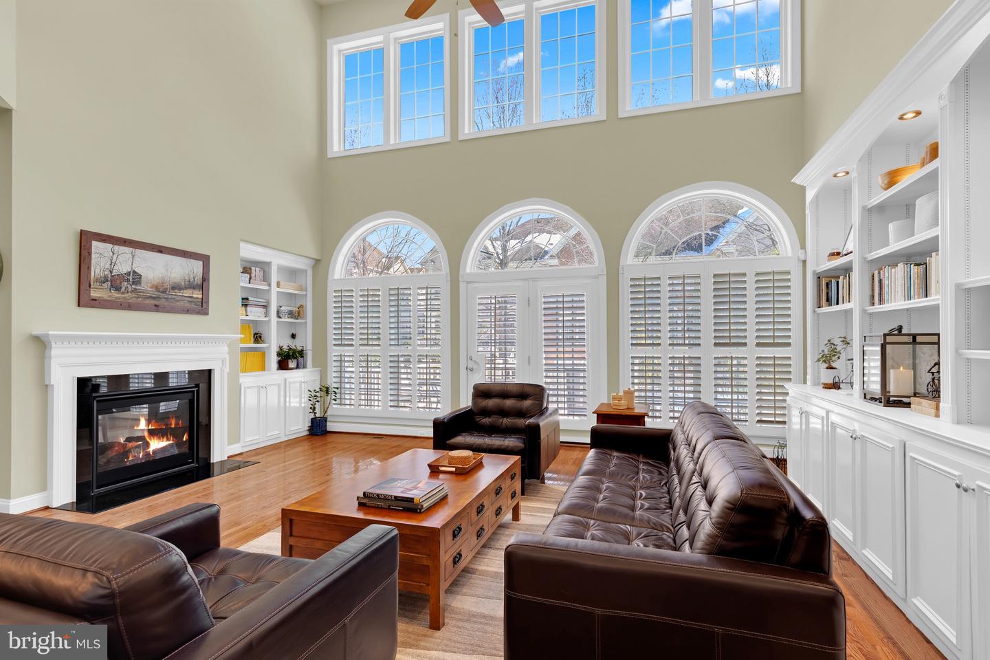 3883 BILLBERRY DR, FAIRFAX, Virginia 22033, 4 Bedrooms Bedrooms, ,4 BathroomsBathrooms,Residential,For sale,3883 BILLBERRY DR,VAFX2282278 MLS # VAFX2282278