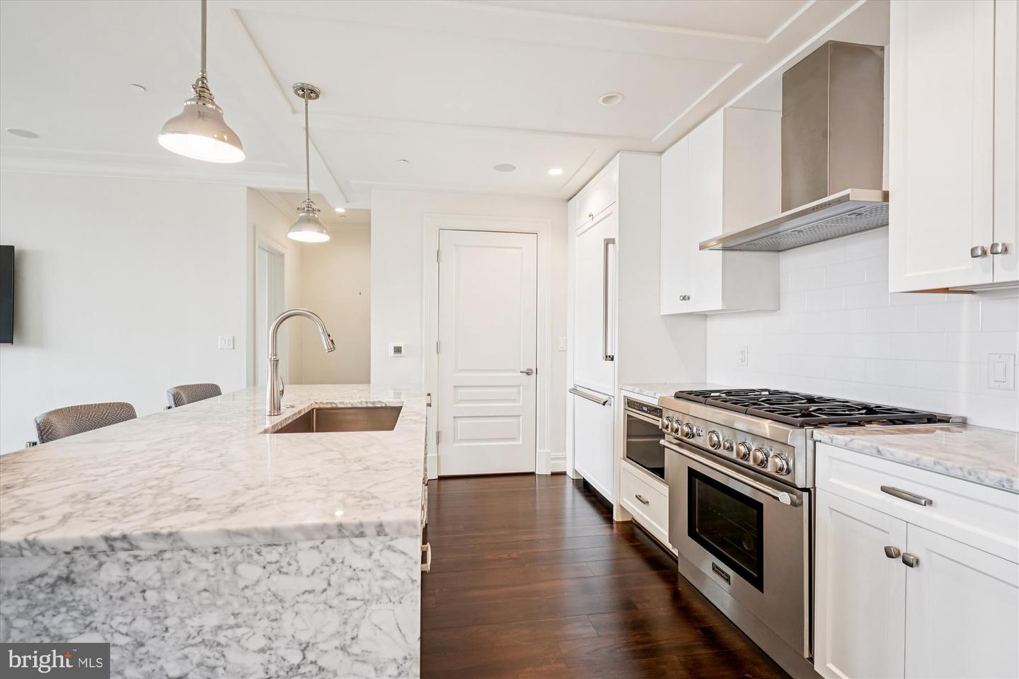 6900 FLEETWOOD RD #600, MCLEAN, Virginia 22101, 2 Bedrooms Bedrooms, 9 Rooms Rooms,2 BathroomsBathrooms,Residential,For sale,6900 FLEETWOOD RD #600,VAFX2282614 MLS # VAFX2282614