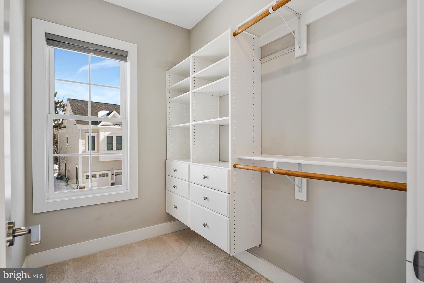 2838 CAMBRIDGE PARK PL, FAIRFAX, Virginia 22031, 5 Bedrooms Bedrooms, ,4 BathroomsBathrooms,Residential,For sale,2838 CAMBRIDGE PARK PL,VAFX2283136 MLS # VAFX2283136