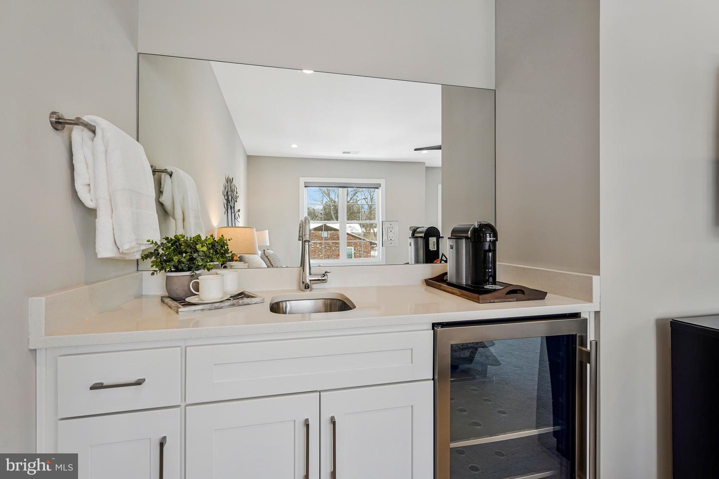 2838 CAMBRIDGE PARK PL, FAIRFAX, Virginia 22031, 5 Bedrooms Bedrooms, ,4 BathroomsBathrooms,Residential,For sale,2838 CAMBRIDGE PARK PL,VAFX2283136 MLS # VAFX2283136