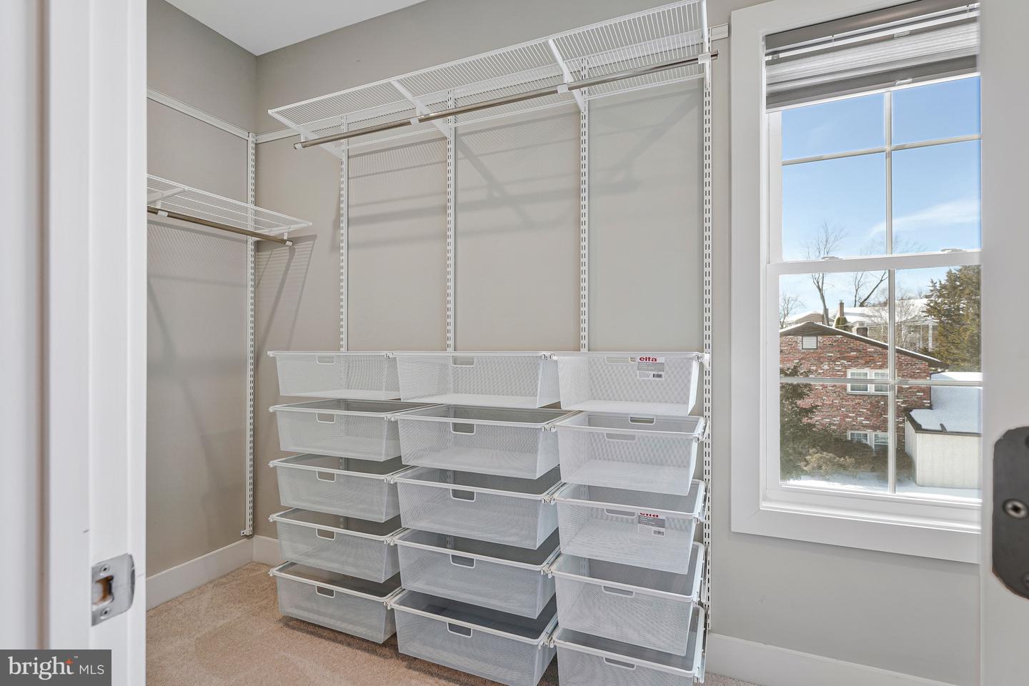 2838 CAMBRIDGE PARK PL, FAIRFAX, Virginia 22031, 5 Bedrooms Bedrooms, ,4 BathroomsBathrooms,Residential,For sale,2838 CAMBRIDGE PARK PL,VAFX2283136 MLS # VAFX2283136