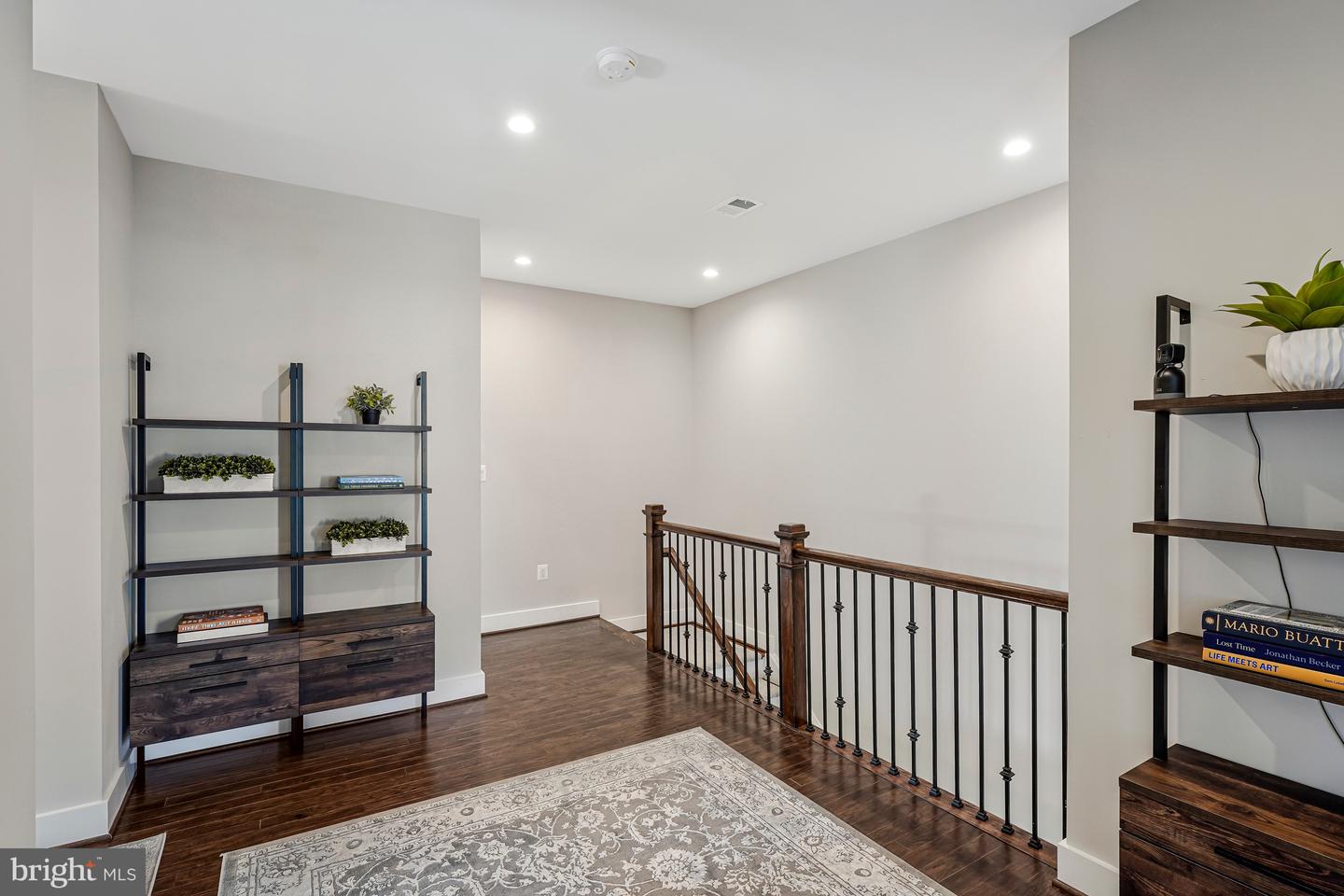 2838 CAMBRIDGE PARK PL, FAIRFAX, Virginia 22031, 5 Bedrooms Bedrooms, ,4 BathroomsBathrooms,Residential,For sale,2838 CAMBRIDGE PARK PL,VAFX2283136 MLS # VAFX2283136