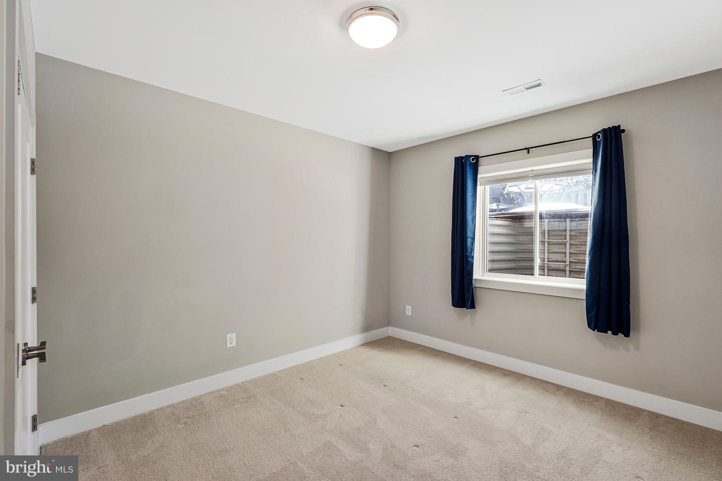 2838 CAMBRIDGE PARK PL, FAIRFAX, Virginia 22031, 5 Bedrooms Bedrooms, ,4 BathroomsBathrooms,Residential,For sale,2838 CAMBRIDGE PARK PL,VAFX2283136 MLS # VAFX2283136