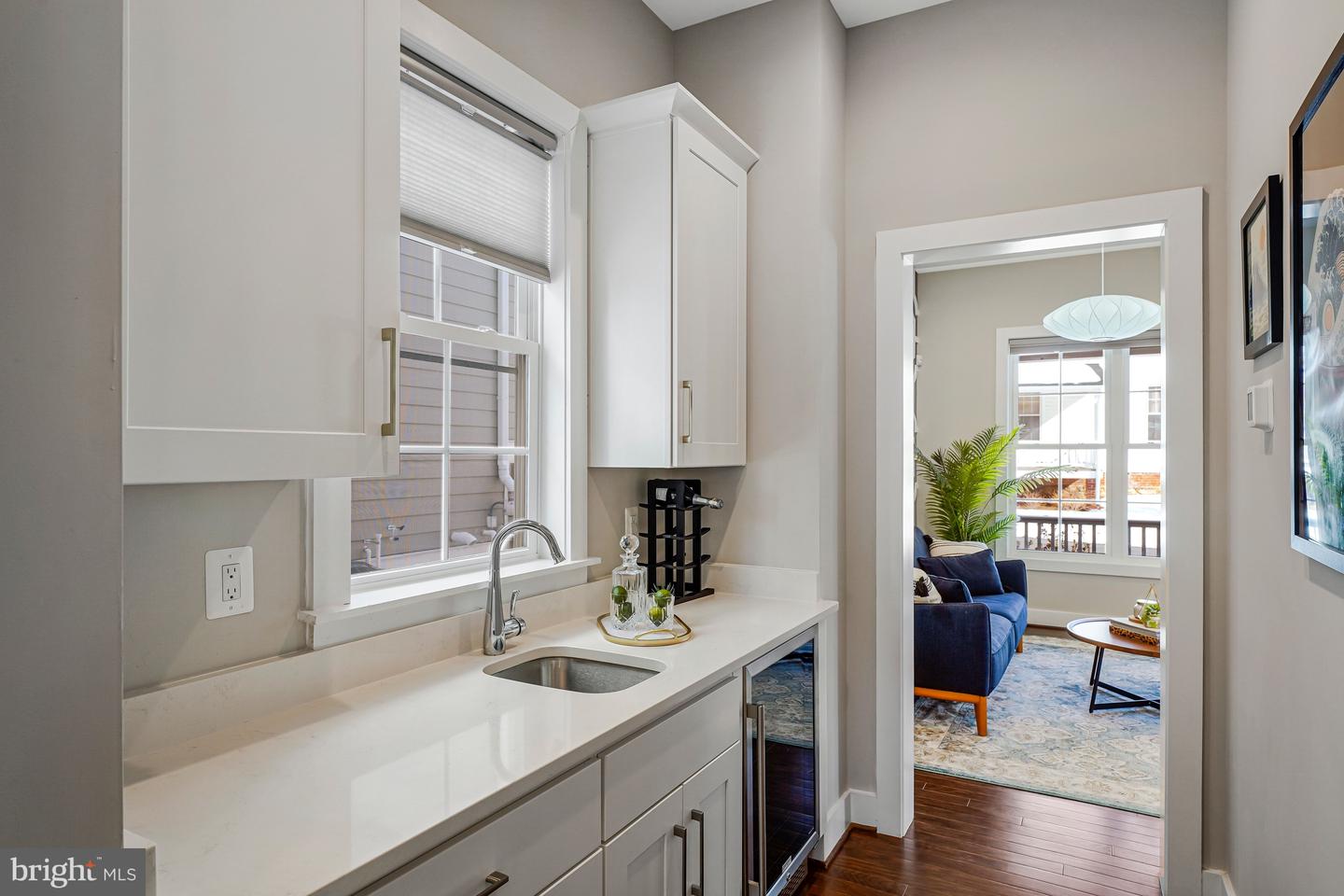 2838 CAMBRIDGE PARK PL, FAIRFAX, Virginia 22031, 5 Bedrooms Bedrooms, ,4 BathroomsBathrooms,Residential,For sale,2838 CAMBRIDGE PARK PL,VAFX2283136 MLS # VAFX2283136