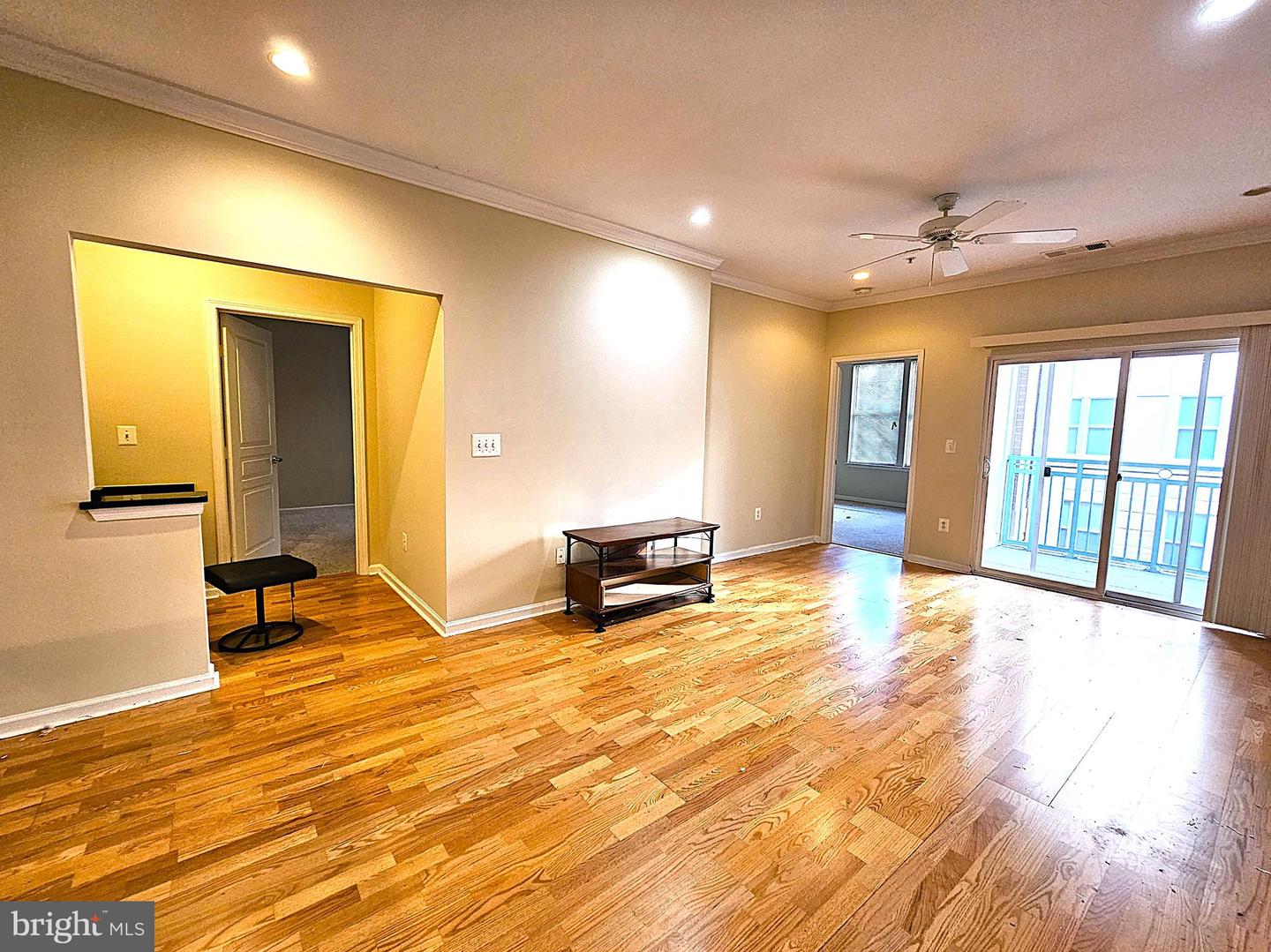 12000 MARKET ST #283, RESTON, Virginia 20190, 2 Bedrooms Bedrooms, ,2 BathroomsBathrooms,Residential,For sale,12000 MARKET ST #283,VAFX2283144 MLS # VAFX2283144