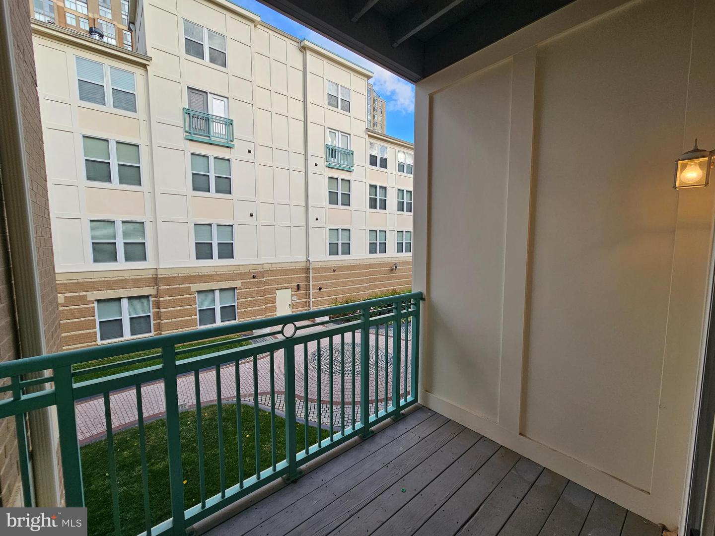 12000 MARKET ST #283, RESTON, Virginia 20190, 2 Bedrooms Bedrooms, ,2 BathroomsBathrooms,Residential,For sale,12000 MARKET ST #283,VAFX2283144 MLS # VAFX2283144