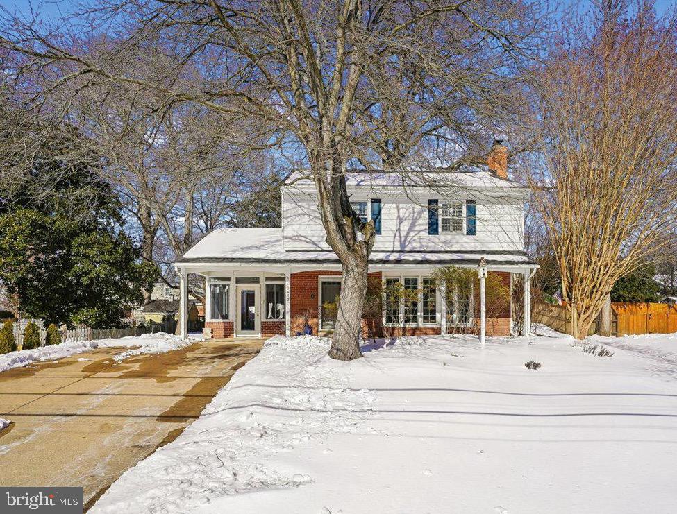 2412 CAVENDISH DR, ALEXANDRIA, Virginia 22308, 3 Bedrooms Bedrooms, ,2 BathroomsBathrooms,Residential,For sale,2412 CAVENDISH DR,VAFX2283444 MLS # VAFX2283444