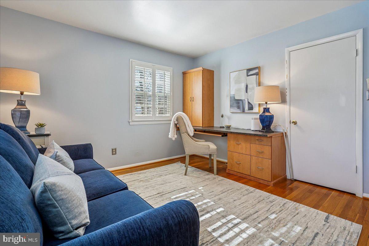 2412 CAVENDISH DR, ALEXANDRIA, Virginia 22308, 3 Bedrooms Bedrooms, ,2 BathroomsBathrooms,Residential,For sale,2412 CAVENDISH DR,VAFX2283444 MLS # VAFX2283444