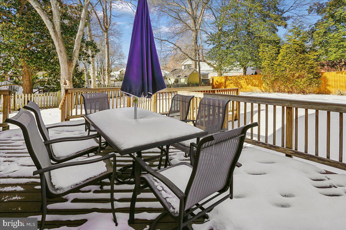 2412 CAVENDISH DR, ALEXANDRIA, Virginia 22308, 3 Bedrooms Bedrooms, ,2 BathroomsBathrooms,Residential,For sale,2412 CAVENDISH DR,VAFX2283444 MLS # VAFX2283444