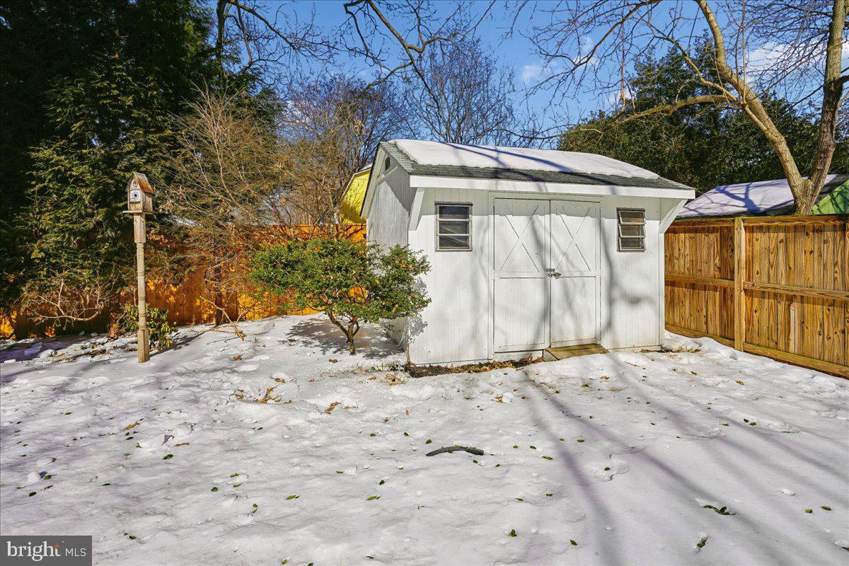 2412 CAVENDISH DR, ALEXANDRIA, Virginia 22308, 3 Bedrooms Bedrooms, ,2 BathroomsBathrooms,Residential,For sale,2412 CAVENDISH DR,VAFX2283444 MLS # VAFX2283444