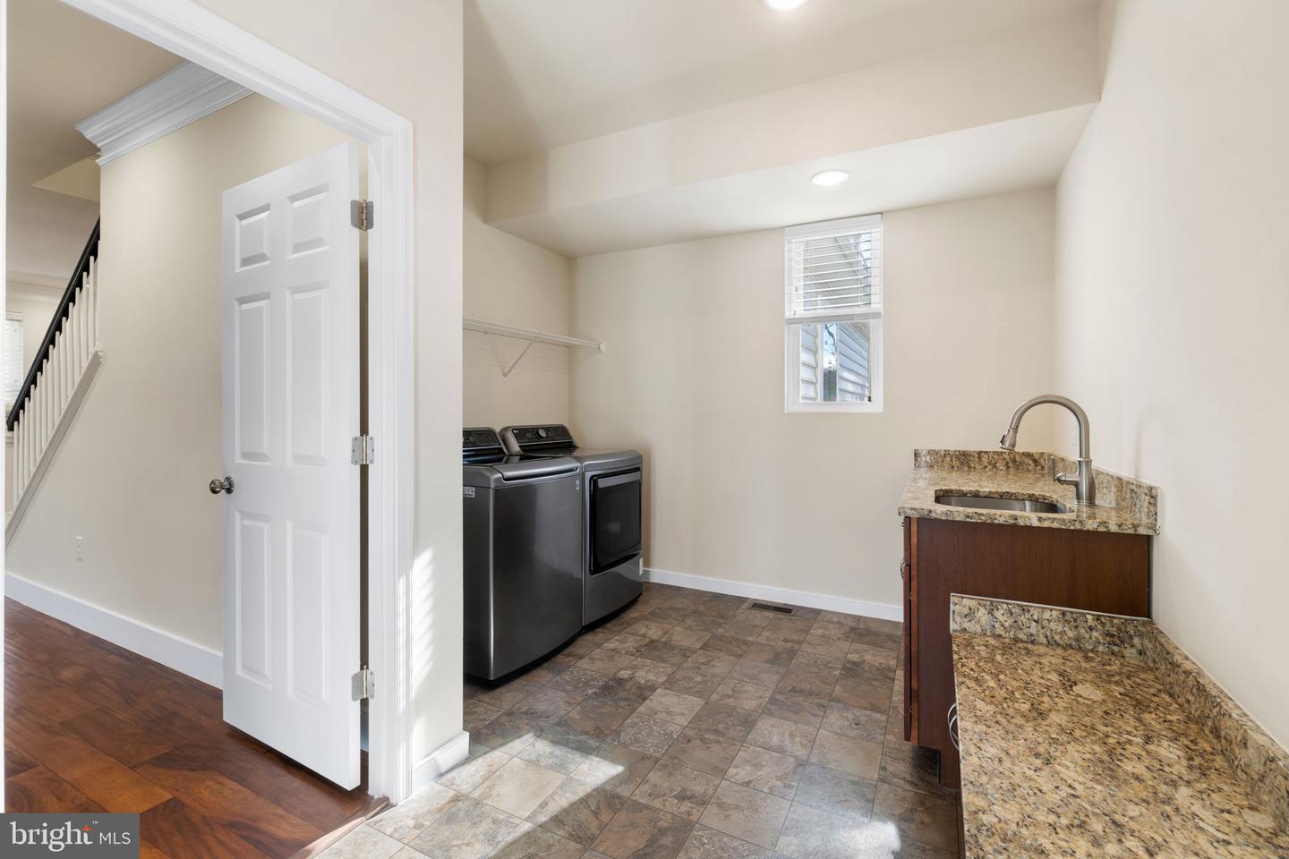 401 LAND 'OR DR, RUTHER GLEN, Virginia 22546, 4 Bedrooms Bedrooms, 1 Room Rooms,2 BathroomsBathrooms,Residential,For sale,401 LAND 'OR DR,VACV2009314 MLS # VACV2009314