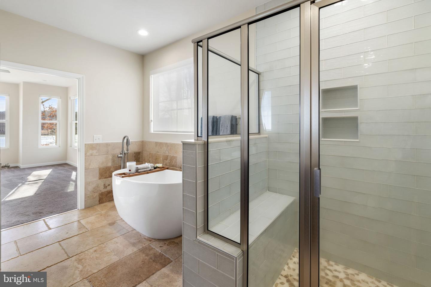 401 LAND 'OR DR, RUTHER GLEN, Virginia 22546, 4 Bedrooms Bedrooms, 1 Room Rooms,2 BathroomsBathrooms,Residential,For sale,401 LAND 'OR DR,VACV2009314 MLS # VACV2009314