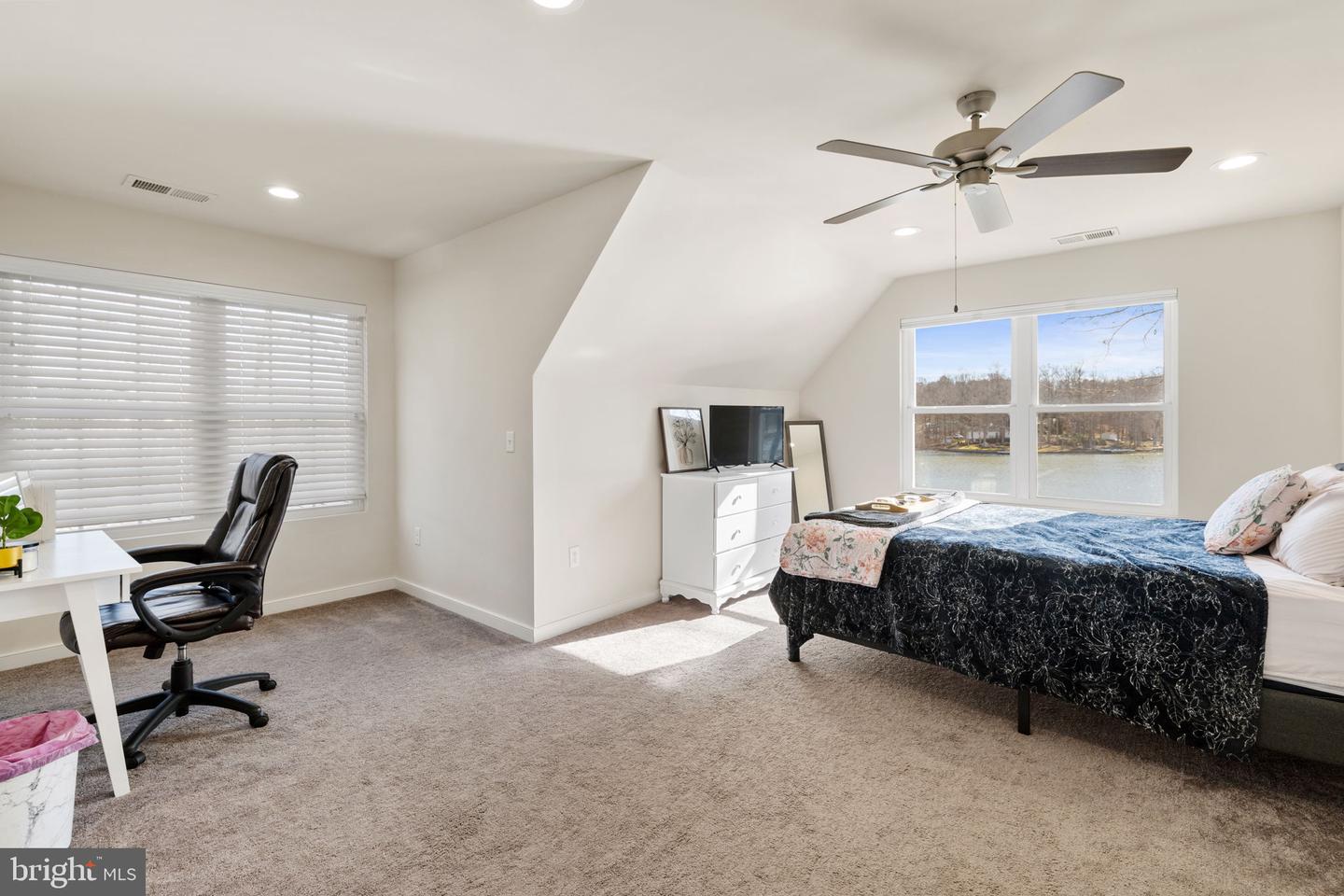 401 LAND 'OR DR, RUTHER GLEN, Virginia 22546, 4 Bedrooms Bedrooms, 1 Room Rooms,2 BathroomsBathrooms,Residential,For sale,401 LAND 'OR DR,VACV2009314 MLS # VACV2009314