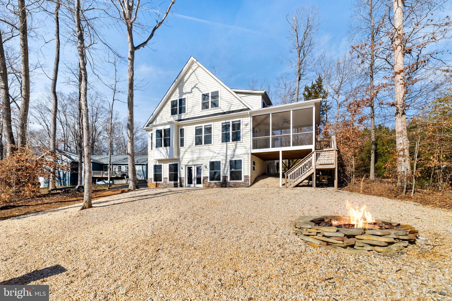 401 LAND 'OR DR, RUTHER GLEN, Virginia 22546, 4 Bedrooms Bedrooms, 1 Room Rooms,2 BathroomsBathrooms,Residential,For sale,401 LAND 'OR DR,VACV2009314 MLS # VACV2009314