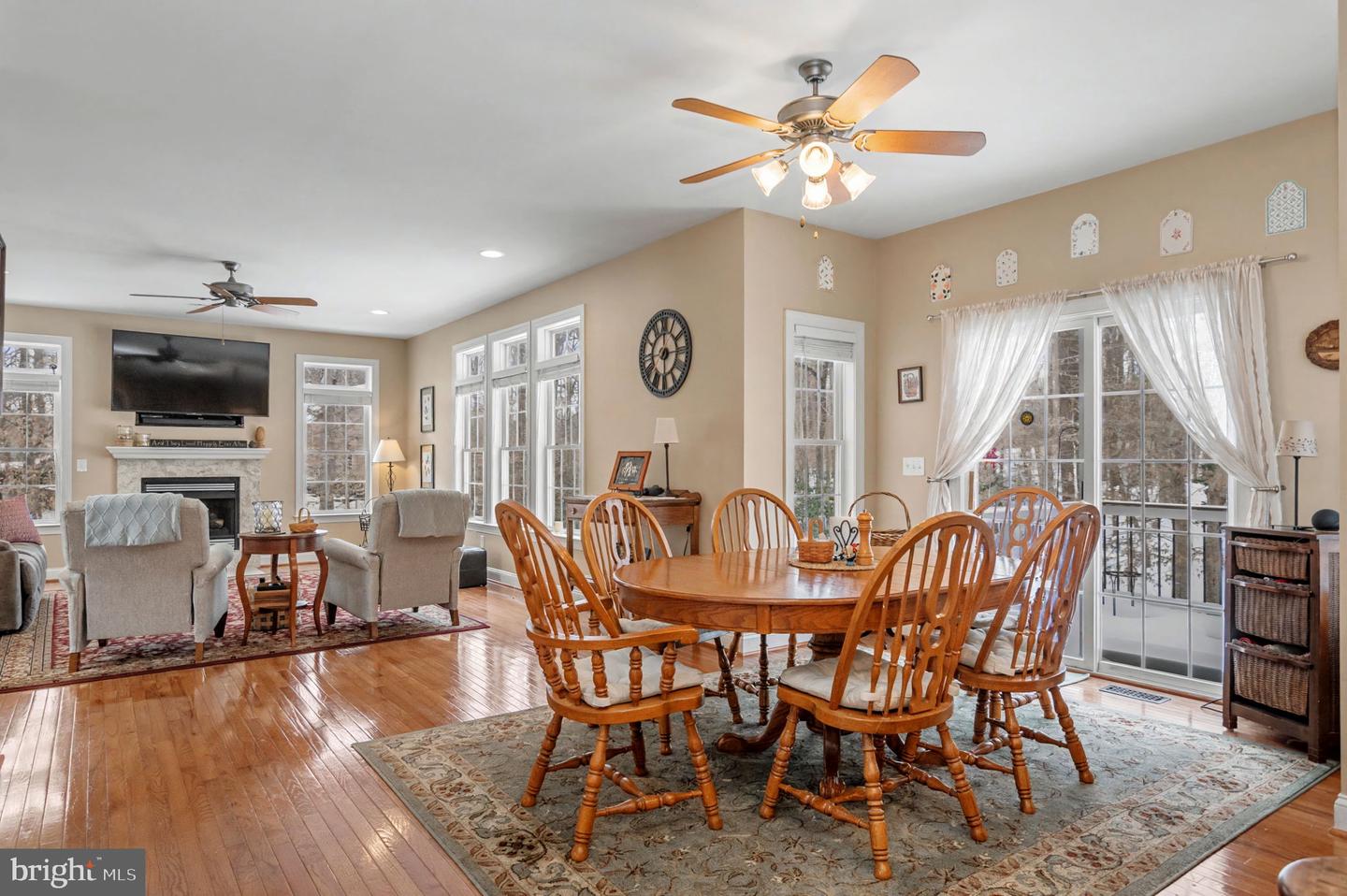 8360 HICKORY HOLLOW CT, MANASSAS, Virginia 20112, 5 Bedrooms Bedrooms, ,3 BathroomsBathrooms,Residential,For sale,8360 HICKORY HOLLOW CT,VAPW2109808 MLS # VAPW2109808