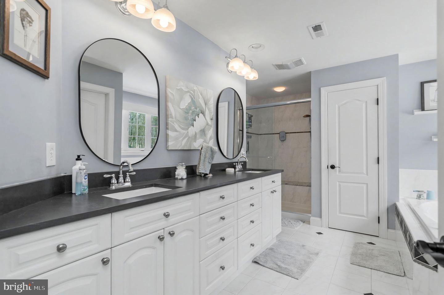 8360 HICKORY HOLLOW CT, MANASSAS, Virginia 20112, 5 Bedrooms Bedrooms, ,3 BathroomsBathrooms,Residential,For sale,8360 HICKORY HOLLOW CT,VAPW2109808 MLS # VAPW2109808