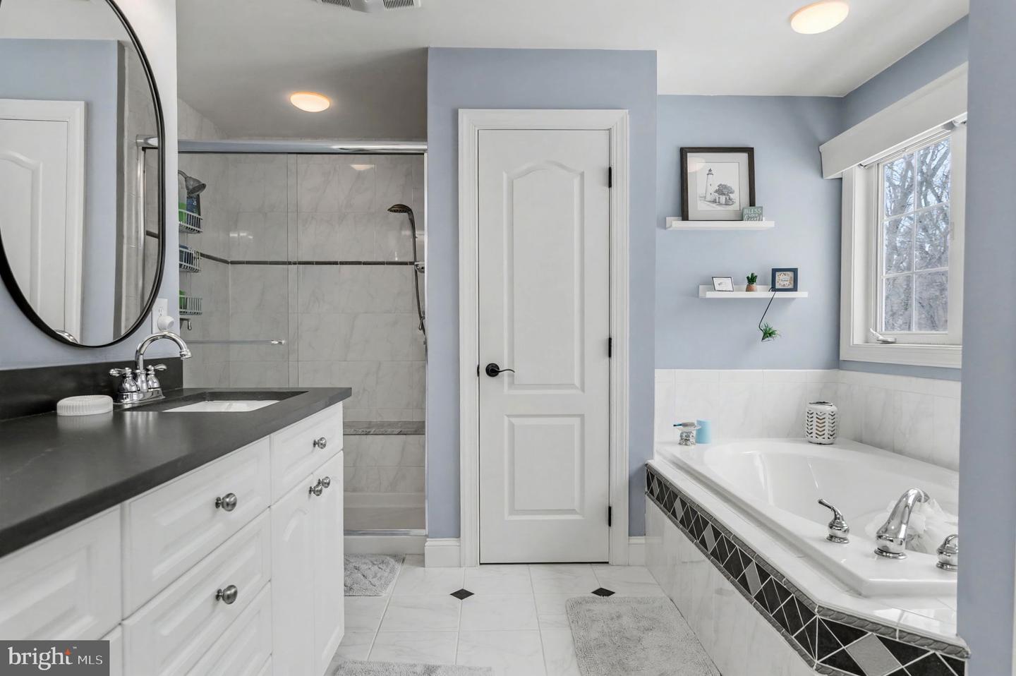 8360 HICKORY HOLLOW CT, MANASSAS, Virginia 20112, 5 Bedrooms Bedrooms, ,3 BathroomsBathrooms,Residential,For sale,8360 HICKORY HOLLOW CT,VAPW2109808 MLS # VAPW2109808