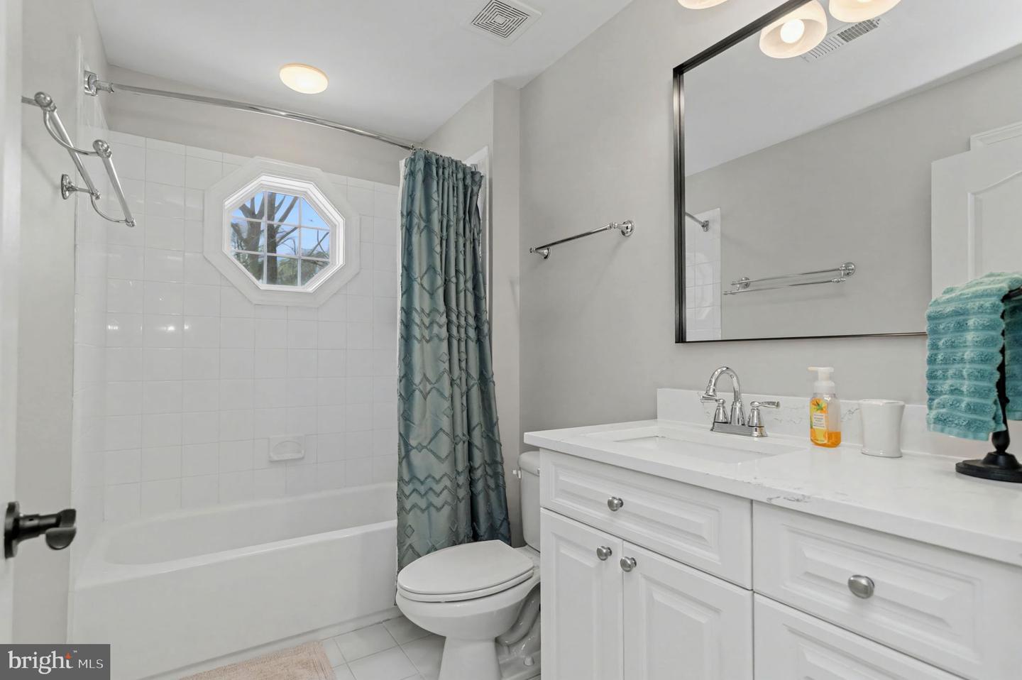 8360 HICKORY HOLLOW CT, MANASSAS, Virginia 20112, 5 Bedrooms Bedrooms, ,3 BathroomsBathrooms,Residential,For sale,8360 HICKORY HOLLOW CT,VAPW2109808 MLS # VAPW2109808