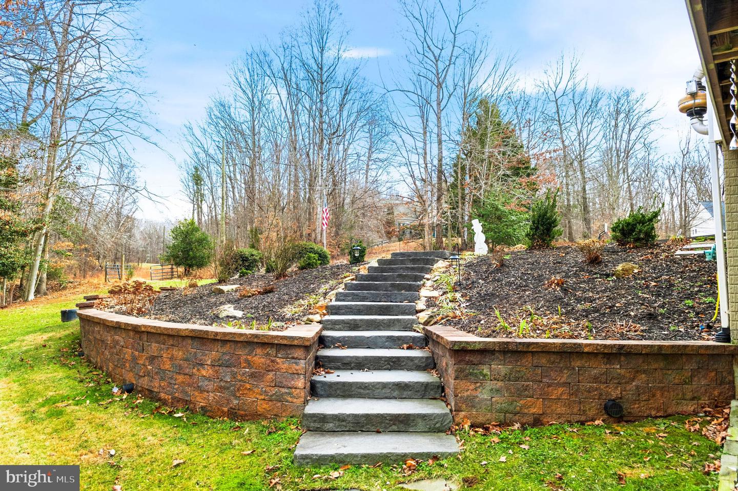 8360 HICKORY HOLLOW CT, MANASSAS, Virginia 20112, 5 Bedrooms Bedrooms, ,3 BathroomsBathrooms,Residential,For sale,8360 HICKORY HOLLOW CT,VAPW2109808 MLS # VAPW2109808