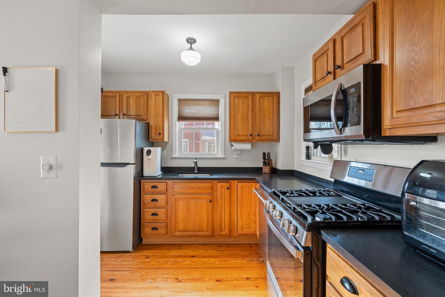 1700 DEWITT AVE, ALEXANDRIA, Virginia 22301, 6 Bedrooms Bedrooms, ,3 BathroomsBathrooms,Residential,For sale,1700 DEWITT AVE,VAAX2052788 MLS # VAAX2052788