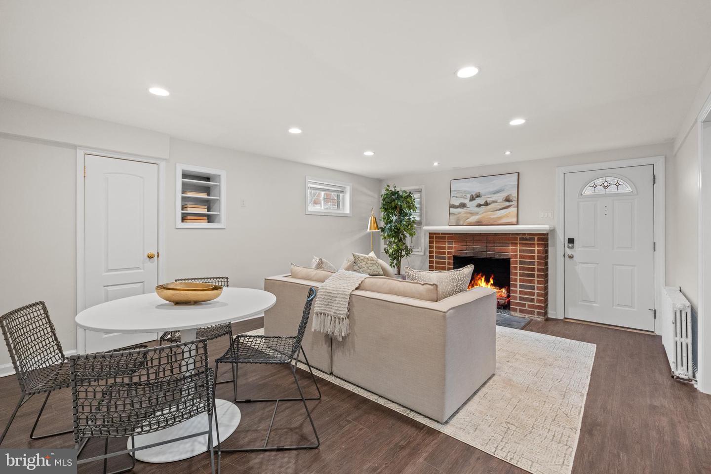 1700 DEWITT AVE, ALEXANDRIA, Virginia 22301, 6 Bedrooms Bedrooms, ,3 BathroomsBathrooms,Residential,For sale,1700 DEWITT AVE,VAAX2052788 MLS # VAAX2052788