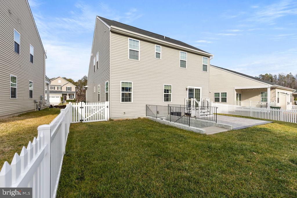 5428 HOLLEY OAK LN, FREDERICKSBURG, Virginia 22407, 4 Bedrooms Bedrooms, 8 Rooms Rooms,3 BathroomsBathrooms,Residential,For sale,5428 HOLLEY OAK LN,VASP2038400 MLS # VASP2038400