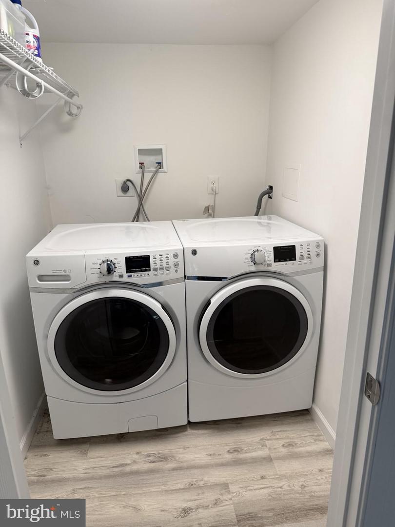 7209 DANNY LN, MANASSAS, Virginia 20112, 4 Bedrooms Bedrooms, ,3 BathroomsBathrooms,Residential,For sale,7209 DANNY LN,VAPW2109902 MLS # VAPW2109902