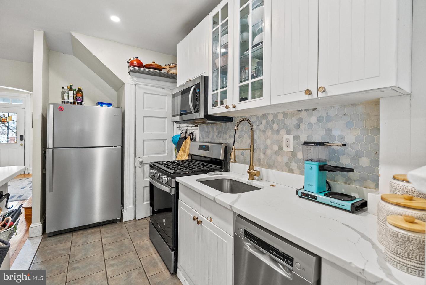 2422 2ND ST NE, WASHINGTON, District Of Columbia 20002, 2 Bedrooms Bedrooms, ,2 BathroomsBathrooms,Residential,For sale,2422 2ND ST NE,DCDC2239964 MLS # DCDC2239964