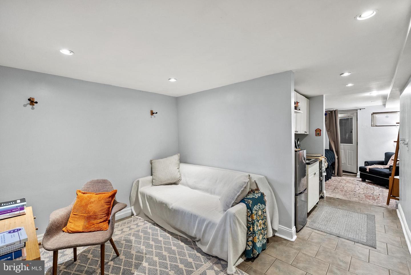 2422 2ND ST NE, WASHINGTON, District Of Columbia 20002, 2 Bedrooms Bedrooms, ,2 BathroomsBathrooms,Residential,For sale,2422 2ND ST NE,DCDC2239964 MLS # DCDC2239964