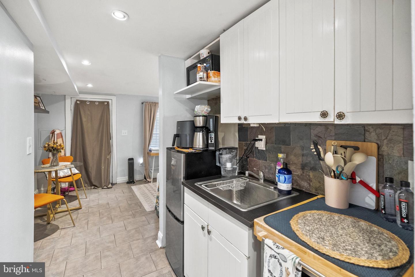 2422 2ND ST NE, WASHINGTON, District Of Columbia 20002, 2 Bedrooms Bedrooms, ,2 BathroomsBathrooms,Residential,For sale,2422 2ND ST NE,DCDC2239964 MLS # DCDC2239964