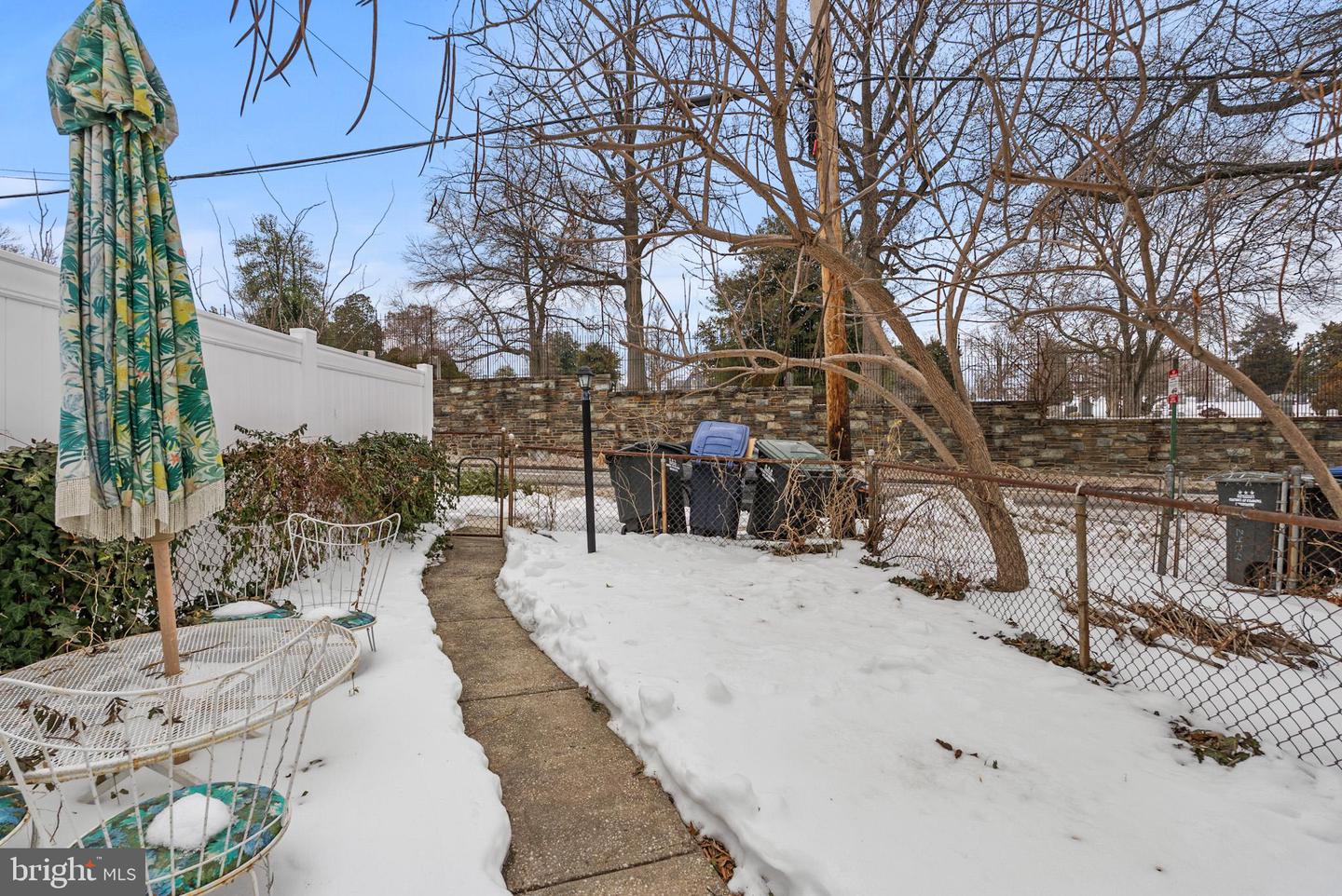 2422 2ND ST NE, WASHINGTON, District Of Columbia 20002, 2 Bedrooms Bedrooms, ,2 BathroomsBathrooms,Residential,For sale,2422 2ND ST NE,DCDC2239964 MLS # DCDC2239964